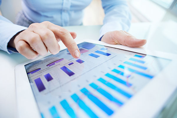 img-experto-data
